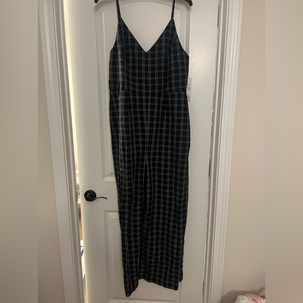 Too long for me- I’m only 5’3” and I don’t know a seamstress.